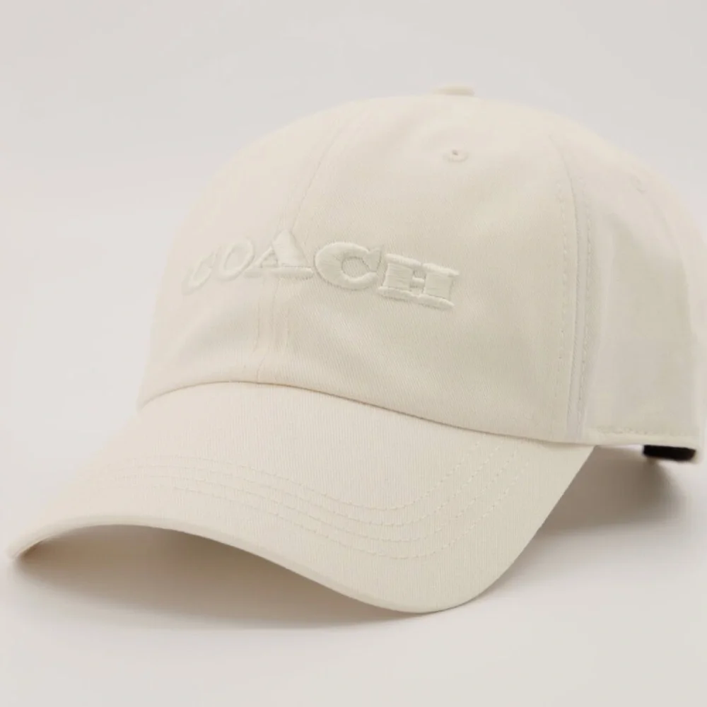 COACH UNISEX 🧢 EMBROIDERED BASEBALL SPOET RED BALLER HAT CAP CHALK🧢
